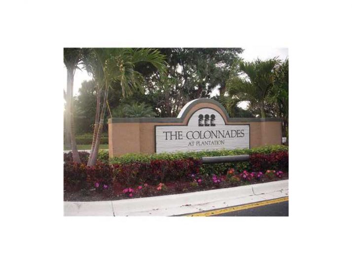 842 92ND AV # 842, Fort Lauderdale, FL 33324