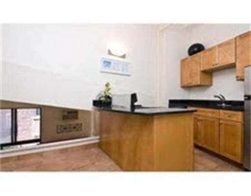 12 Stoneholm St. #320, Boston, MA 02115