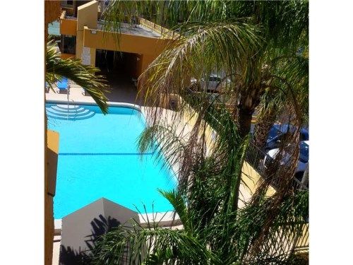 10400 SW 108 AV # A312, Miami, FL 33176
