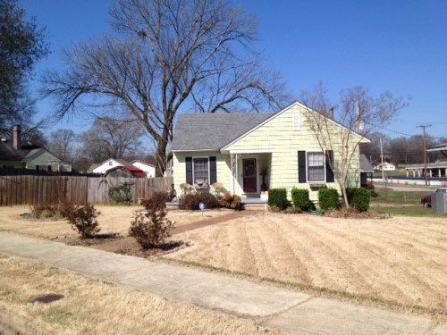 405 Broadway St, Sheffield, AL 35660