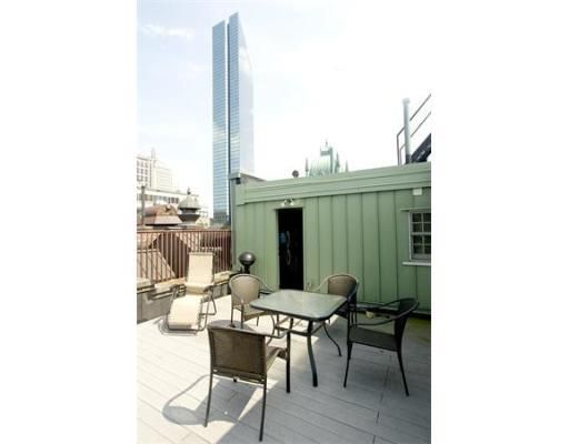 154 Newbury St #5A, Boston, MA 02116