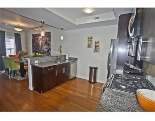 177 Newbury St #PH2, Boston, MA 02116