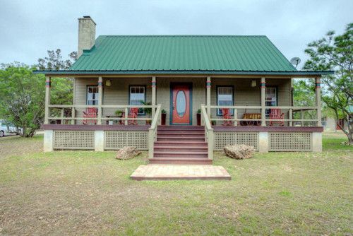 846 Hwy 39, Ingram, TX 78025