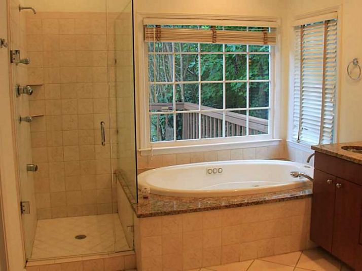 1051 Shady Valley Place, Atlanta, GA 30324