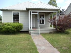 802 Avenue E, Bogalusa, LA 70427