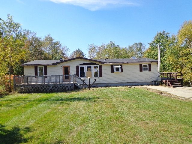4415 N Gravel Ridge Rd, Coral, MI 49322