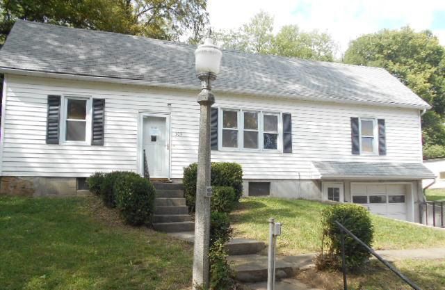 303 North St, Farley, MO 64028