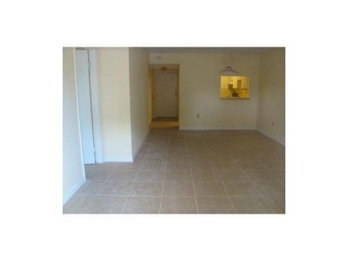 11301 SW 200 ST # 102-A, Miami, FL 33157