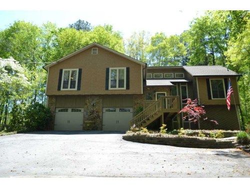 9075 Green Valley Court, Douglasville, GA 30134