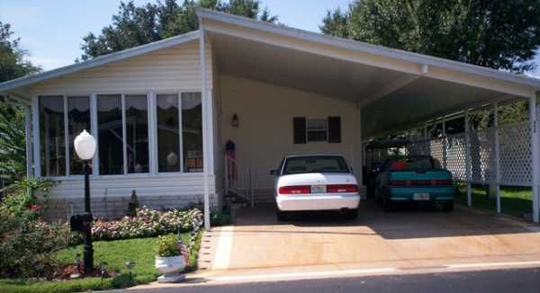 456 Kingslake Drive, Debary, FL 32713