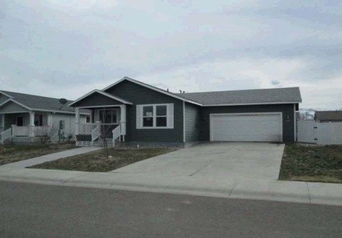 6419 Little Moon Trl, Casper, WY 82604