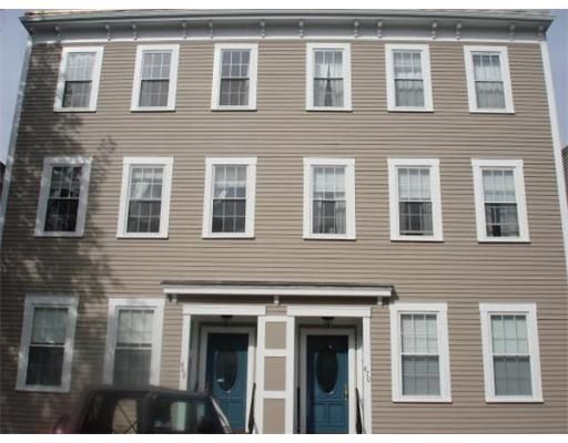 E 7Th St #4, Boston, MA 02127