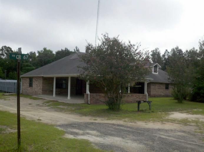 17814 Nw Roddenberry Lane, Bristol, FL 32321