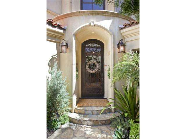 2304 North Poinsettia Avenue, Manhattan Beach, CA 90266