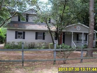 211 Pittman St, Saint Pauls, NC 28384