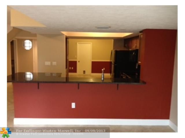 588 N UNIVERSITY DR # 588, Fort Lauderdale, FL 33324