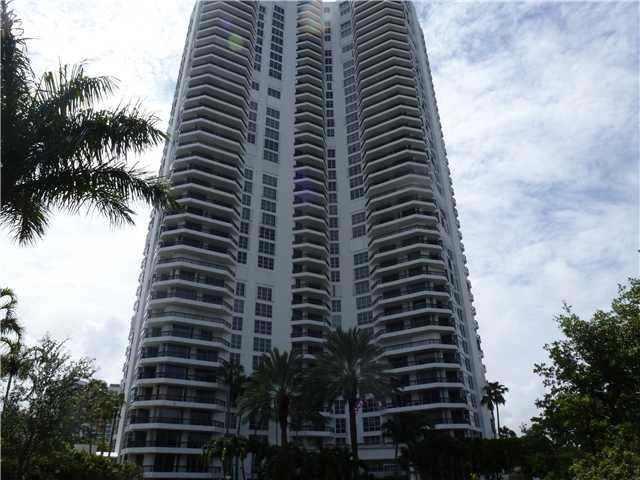 3500 MYSTIC POINTE DR # 2307, Miami, FL 33180