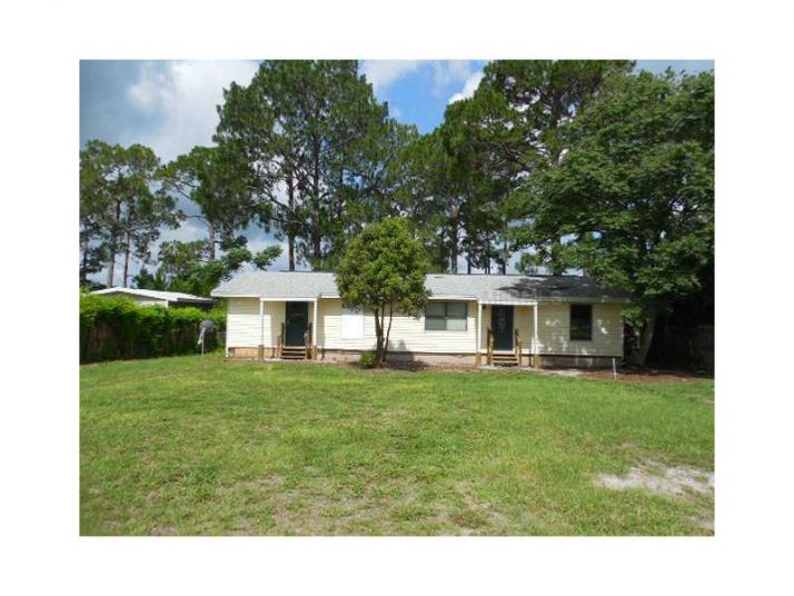 42123 Maggie Jones Rd, Paisley, FL 32767