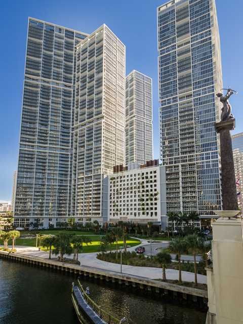 495 BRICKELL AV # 2202, Miami, FL 33131