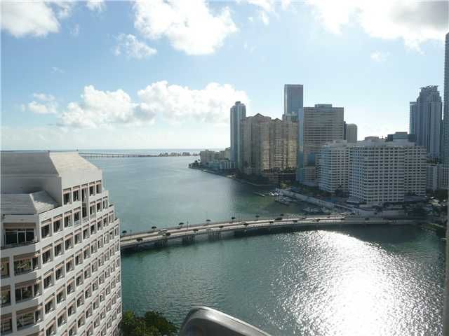 701 BRICKELL KEY BL # 2111, Miami, FL 33131