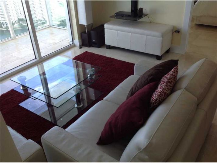 950 BRICKELL BAY DR # 4006, Miami, FL 33131