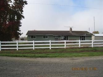 36243 S Meadow Ct, Molalla, OR 97038