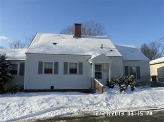 10  First St, Rochester, NH 03867