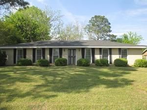 3225 Covered Bridge Dr, Montgomery, AL 36116