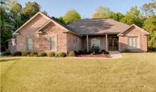 619 Rivermont Dr Florence, AL 35634