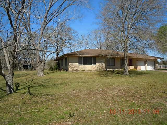 2016 S Us Highway 77, La Grange, TX 78945