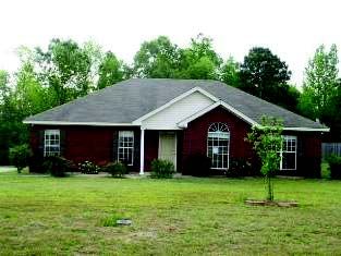 3479 Dozier Rd, Wetumpka, AL 36093