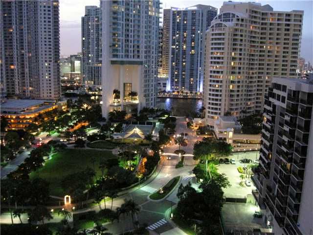 520 BRICKELL KEY DR # 2010, Miami, FL 33131