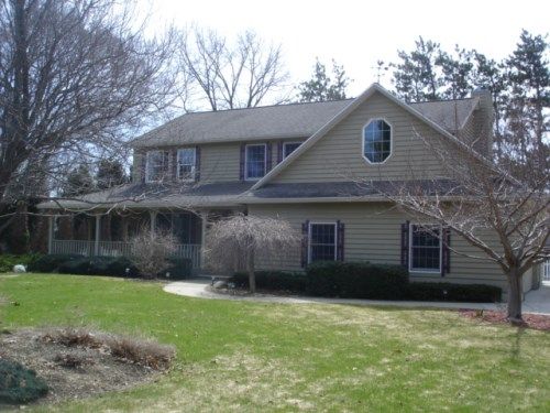 16056 Delta View Dr, Grand Haven, MI 49417