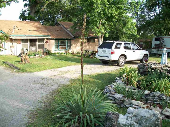 182 Cr 832, Henderson, AR 72544