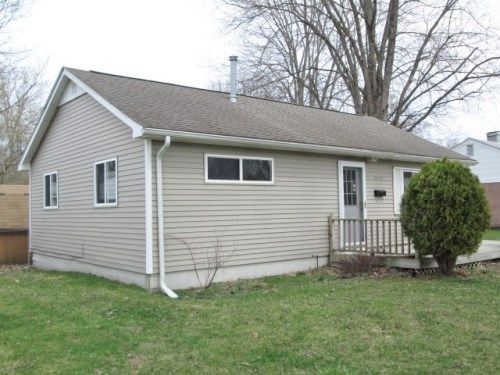 1414 Bud Ave, Ypsilanti, MI 48198