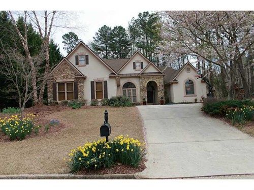 4020 Bridle Ridge Drive, Suwanee, GA 30024