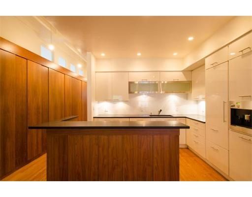 Commonwealth #9/10, Boston, MA 02116