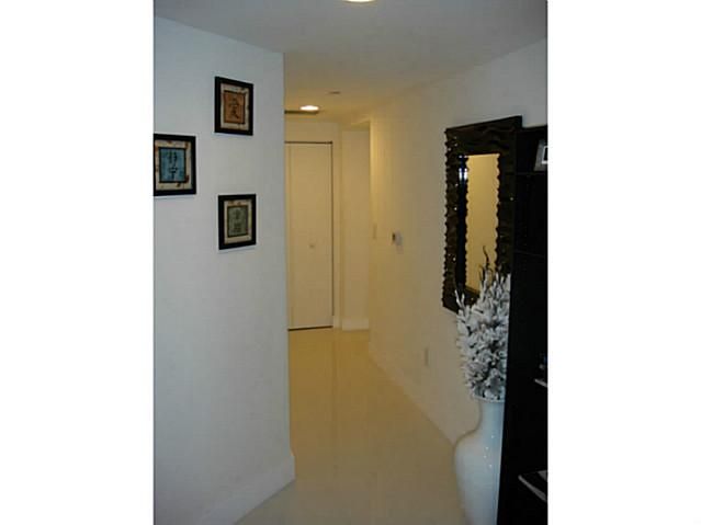 500 BRICKELL AV # 1503, Miami, FL 33131
