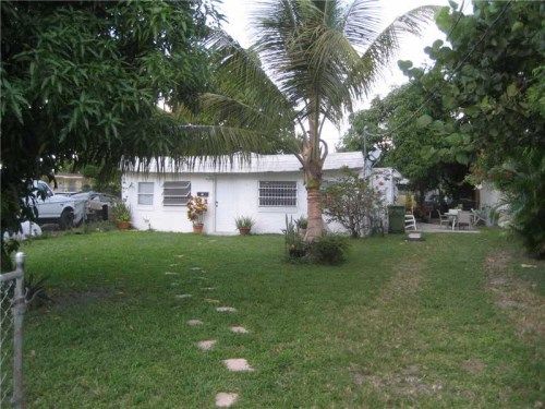 1131 NW 37 ST, Miami, FL 33127