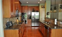 2082 Village Crest Dr Atlanta, GA 30318