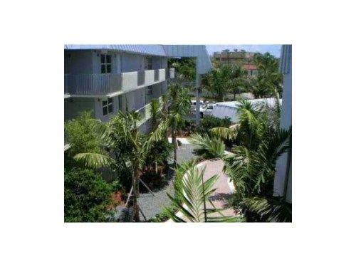 8950 SW 69 CT # 311, Miami, FL 33156