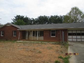 568 Gus Hill Road, Clemmons, NC 27012