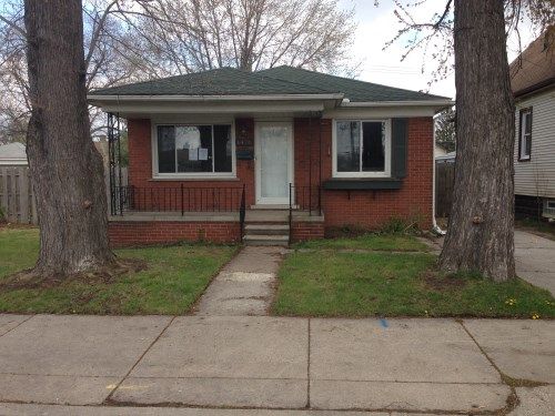 1470 Cicotte Ave, Lincoln Park, MI 48146