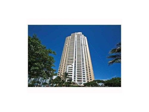 848 BRICKELL KEY DR # 3903, Miami, FL 33131
