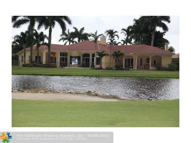 2487 EAGLE WATCH LN, Fort Lauderdale, FL 33327