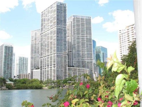 495 BRICKELL AV # 2403, Miami, FL 33131