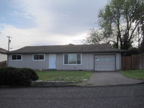 1022 Maple Street West, The Dalles, OR 97058