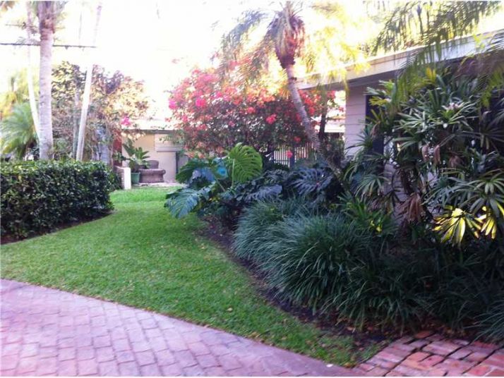 7220 SW 129 ST, Miami, FL 33156