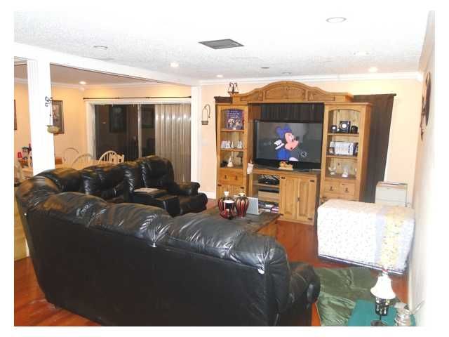 9340 NW 38TH PL, Fort Lauderdale, FL 33351