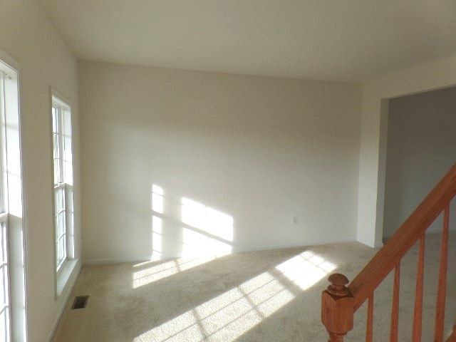 297 Taylor Dr, Hustle, VA 22476